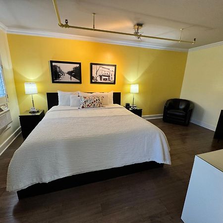 The Sherman Inn Batesville 外观 照片