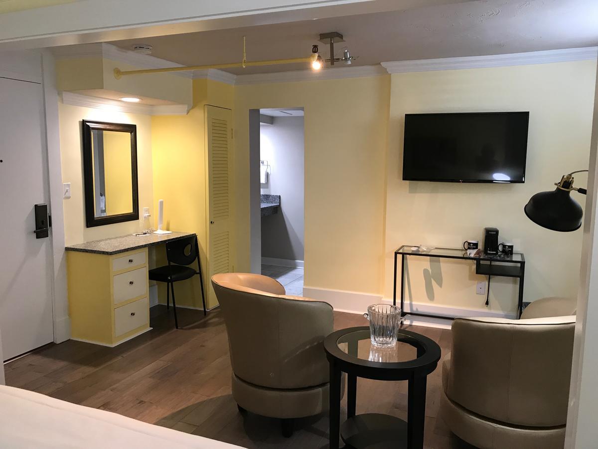 The Sherman Inn Batesville 外观 照片