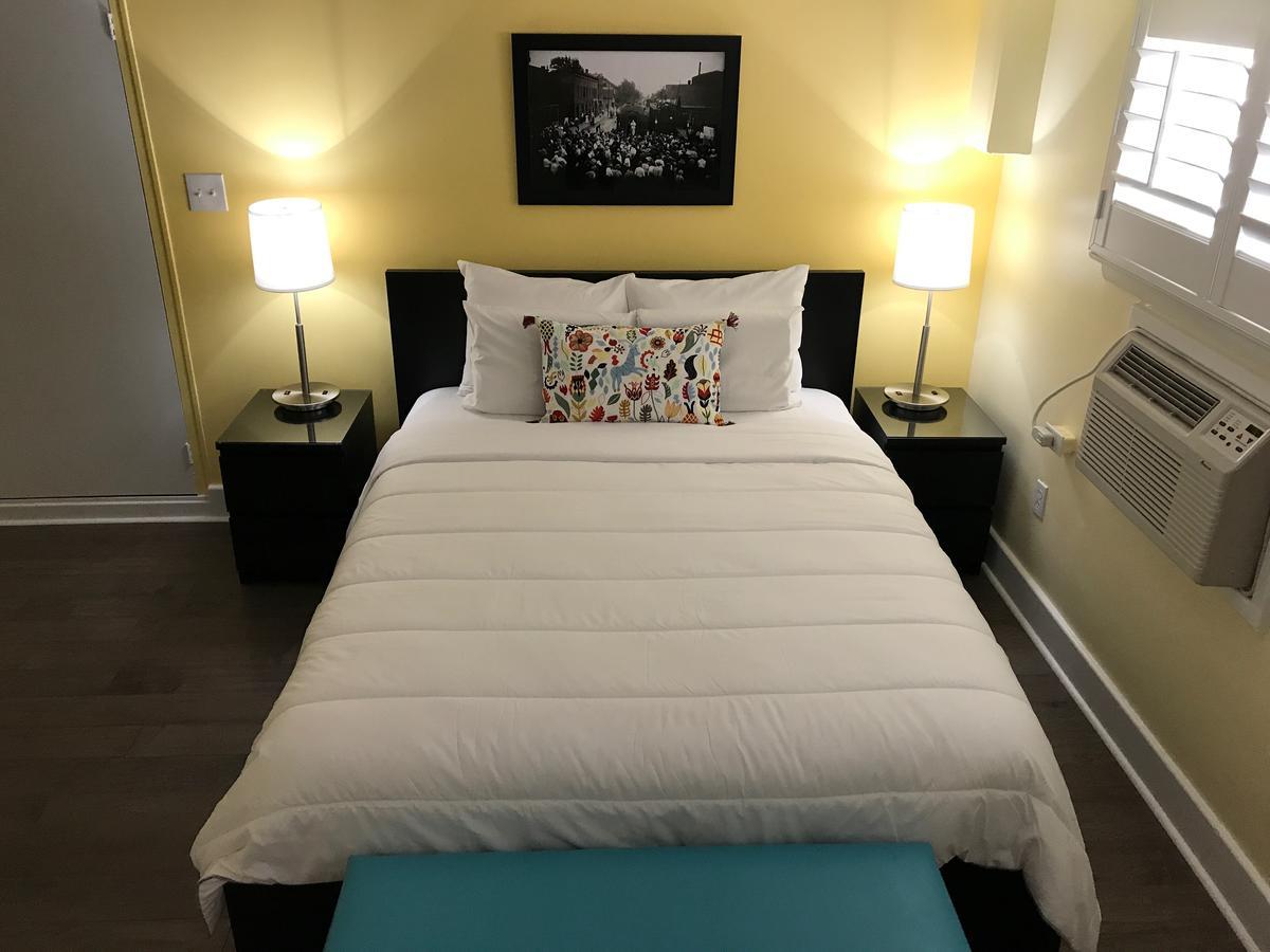 The Sherman Inn Batesville 外观 照片