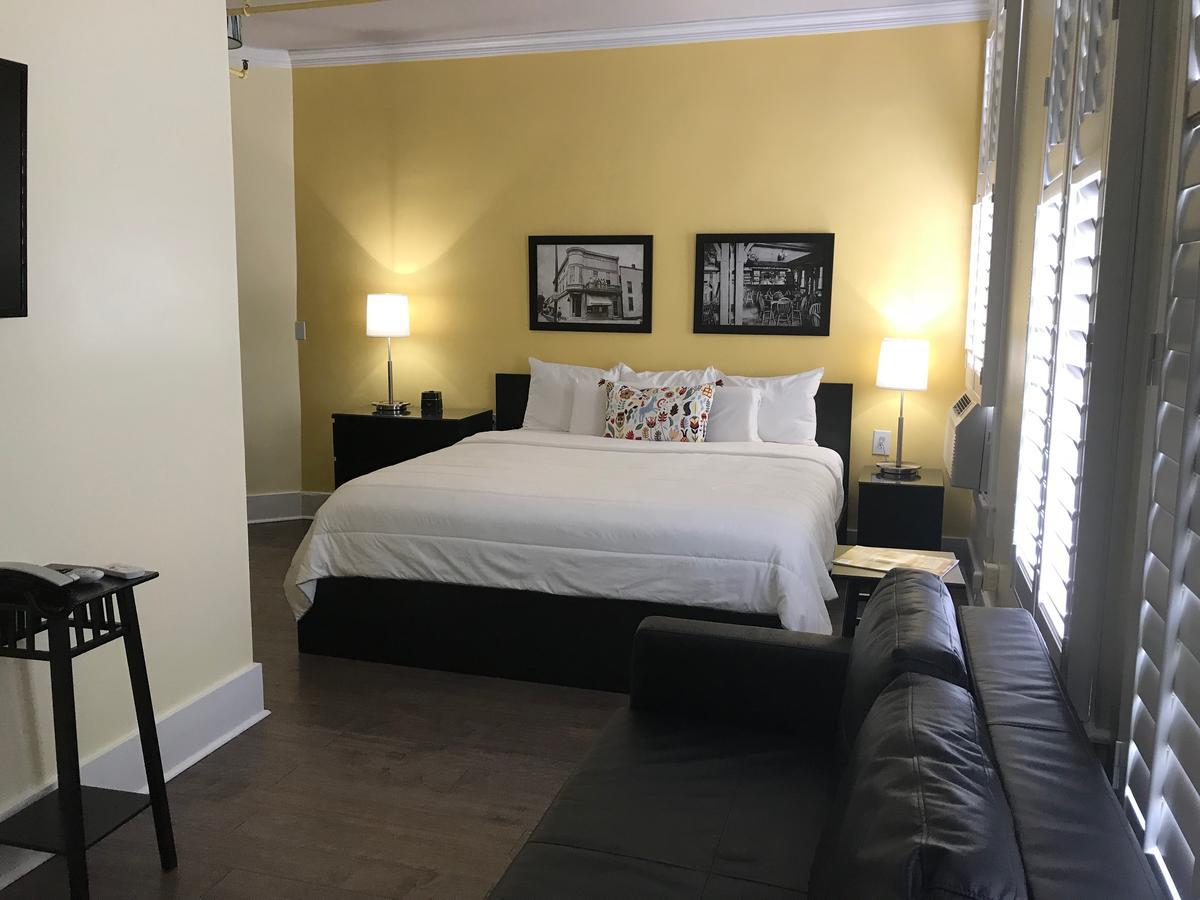 The Sherman Inn Batesville 外观 照片
